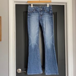 White House | Black Market Boot Cut Jeans (00)